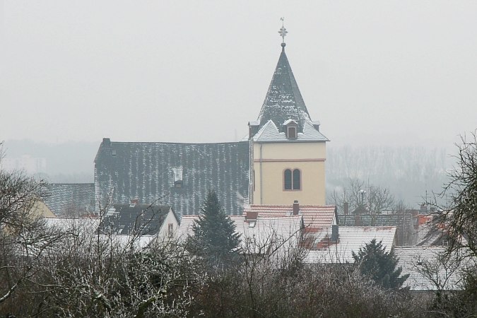 Hochstadt Kirche im ersten Schnee, Foto: Rodi dsc_7351_675x450.jpg