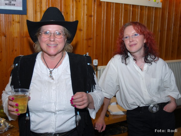 Brautmutter und Braut, Foto: Rodi_4602_600x450
