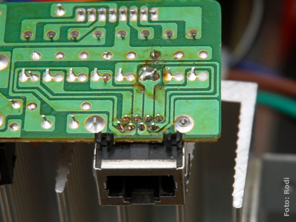 Foot Switch Input, Foto: Rodidsc_1509_600x450