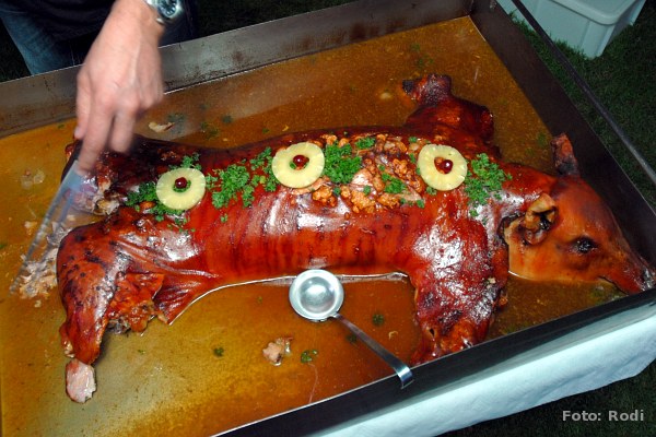 Spanferkel, Foto: Rodi_1891_600x400 Spanferkel, Foto: Rodi_1891_600x400