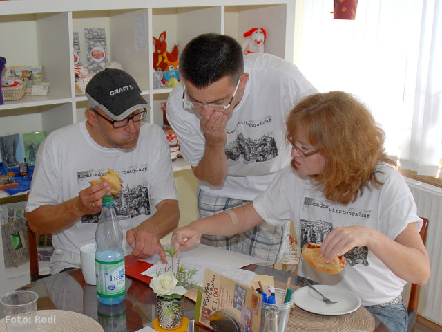 Auswertung, Foto: Rodi_8485_640x480 Auswertung, Foto: Rodi_8485_640x480